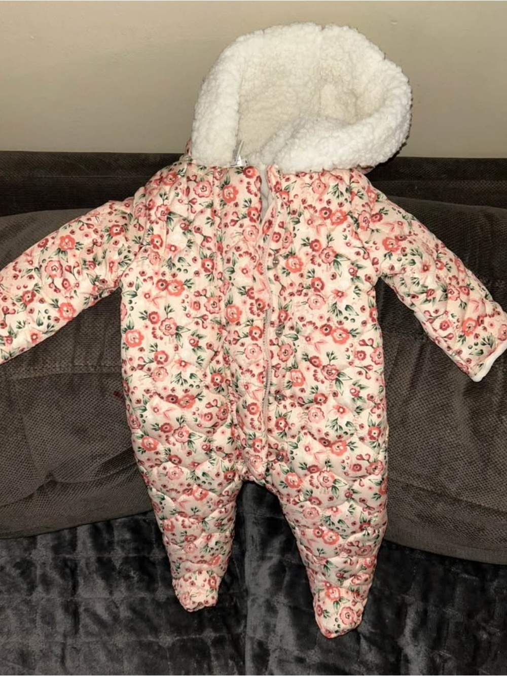Nicole Miller New York 0-3 mths snow suit